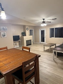 Furnished Finder property 922998_1 photo 11