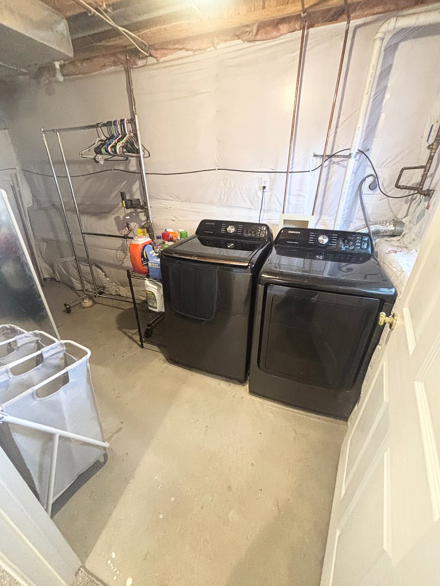 Basement Washer and Dryer