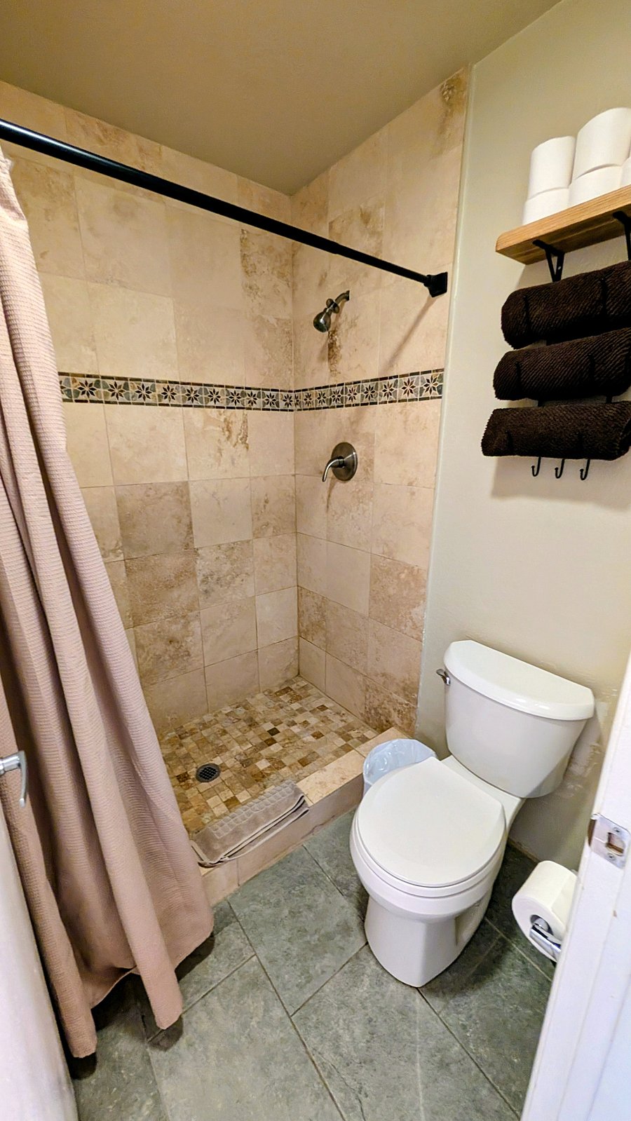 Furnished Finder property 923169_1 photo 8