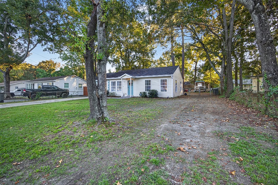 Furnished Finder property 923185_1 photo 27