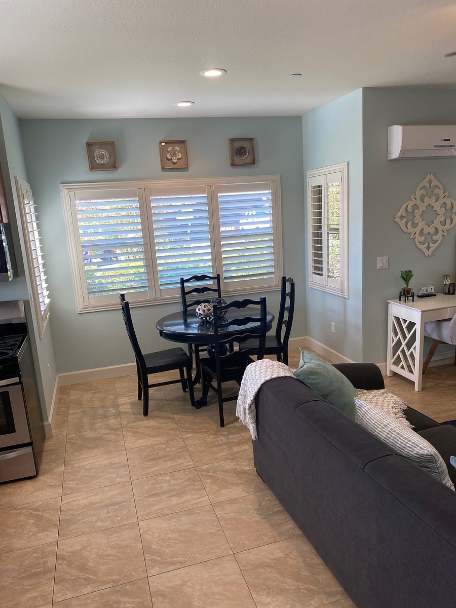 Bright space with wood dining table/ 4 chairs 