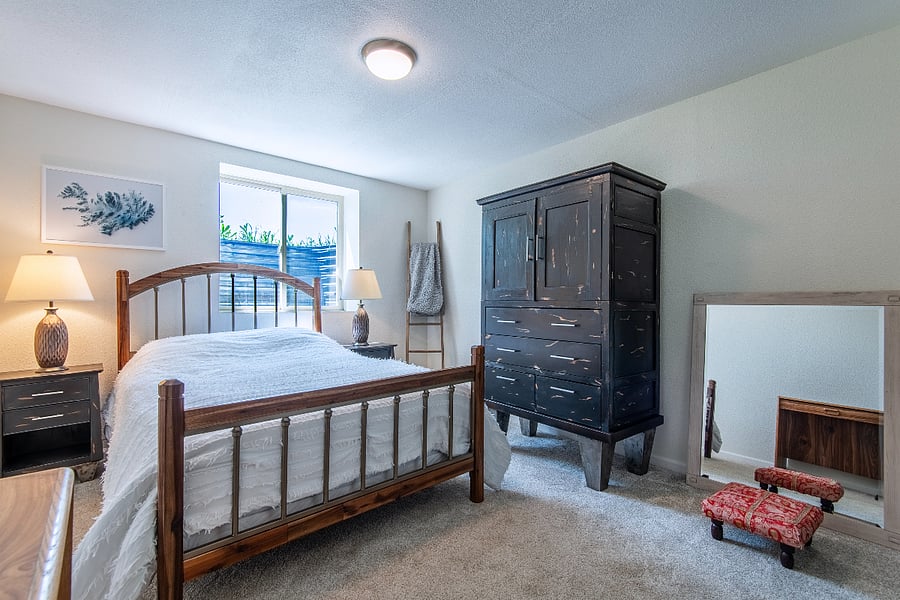 Smaller well-lit northwest bedroom.