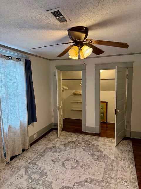 Upstairs bedroom 1