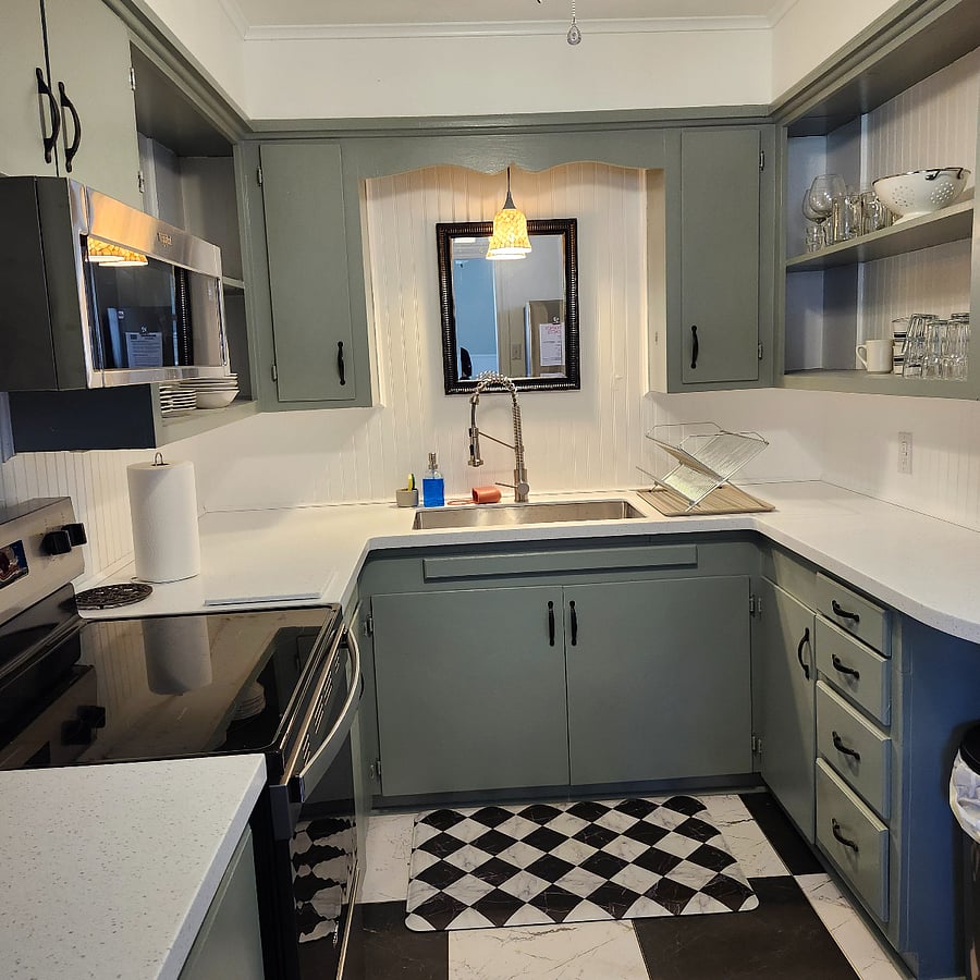 Kitchen - Common Area