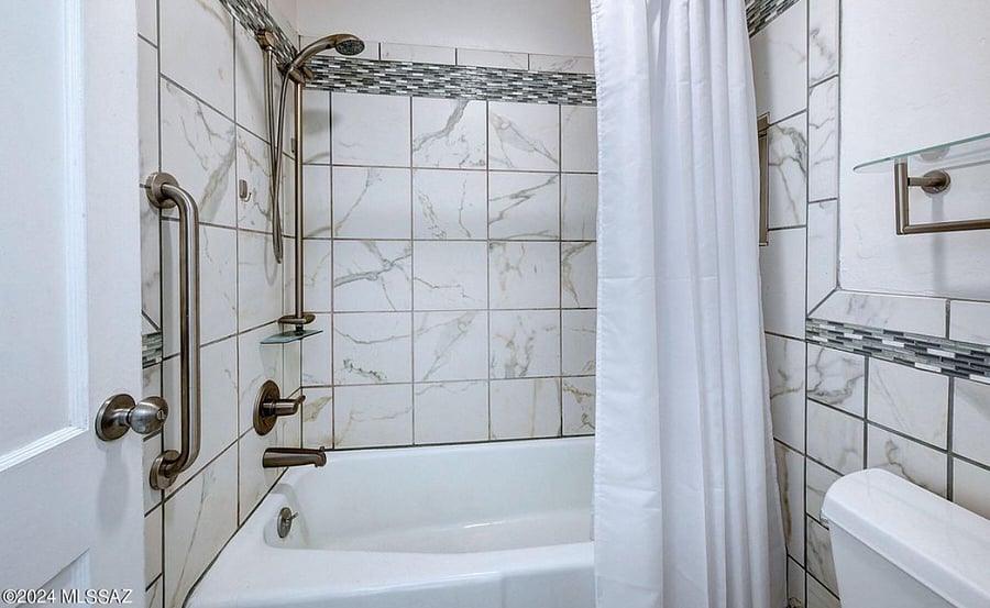 Furnished Finder property 923492_1 photo 9