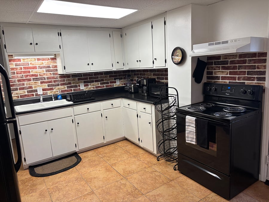 Full kitchen stocked with everything you need. Microwave, Toaster, Blender, Mr Coffee, Pots/Pans, Dishes, Coffee cups, Glasses, Food storage containers, Silverware, Utensils, etc.