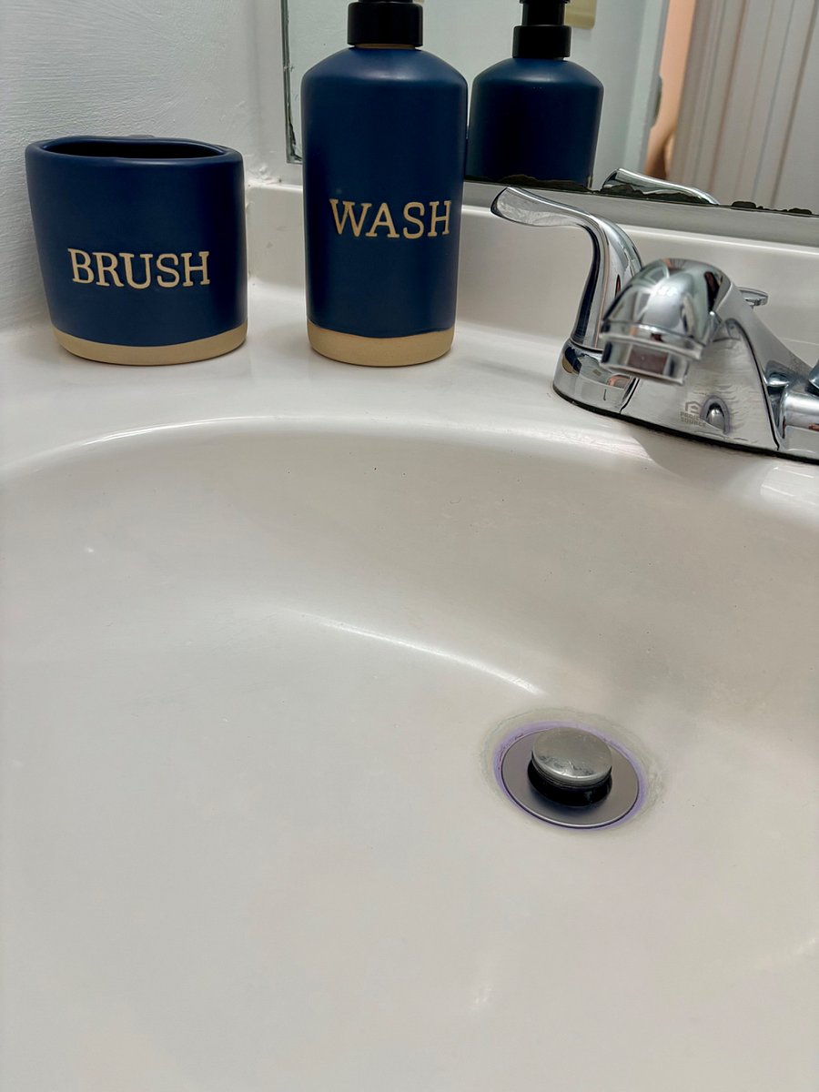 Bathroom 2 - Full bath