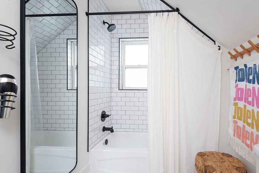 Located on the second floor this fully remodeled bathroom is stocked with shampoo, conditioner, bodywash, and fresh towels for your stay!
