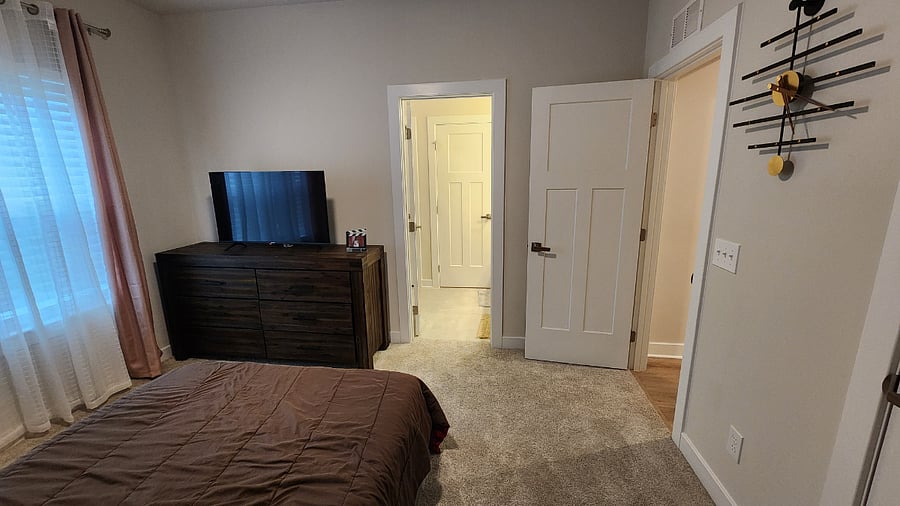 Furnished Finder property 923554_1 photo 9