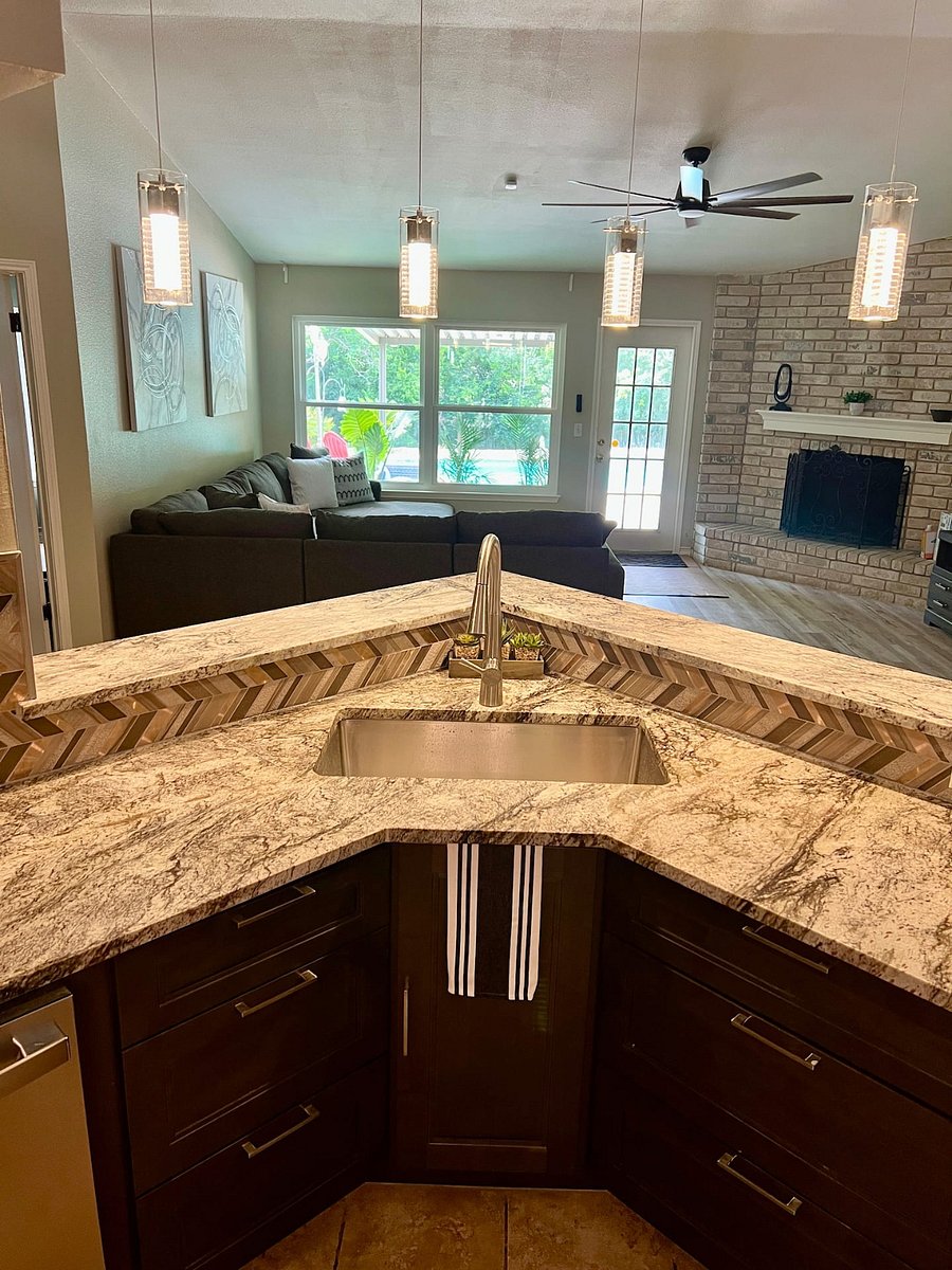 Granite Countertops & Oversized Kitchen Sink