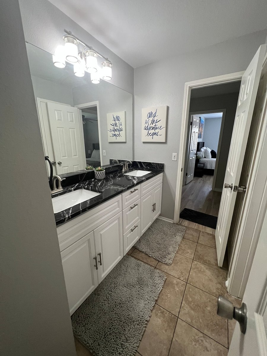 Jack and Jill Bathroom- accessible from two bedrooms.