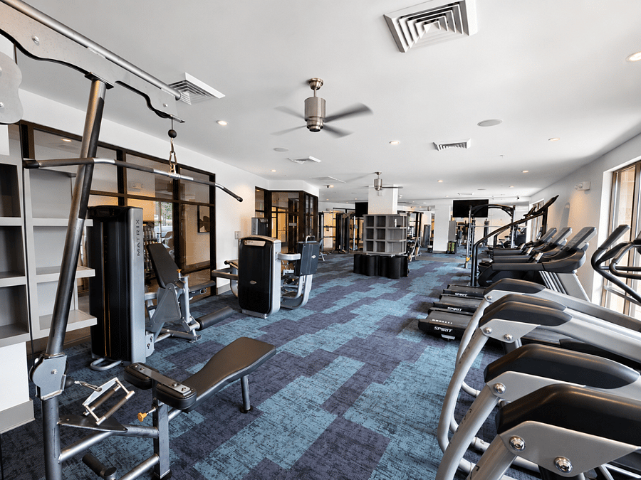 24/7 Fitness Center