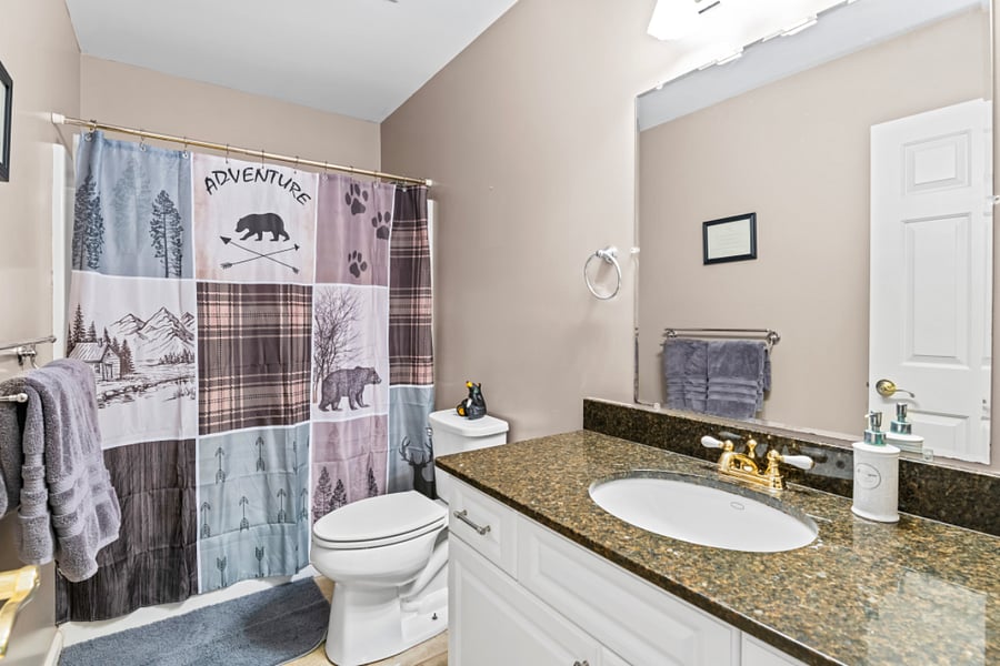 Full bathroom
