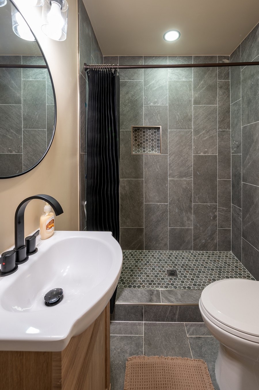 Furnished Finder property 923712_1 photo 9