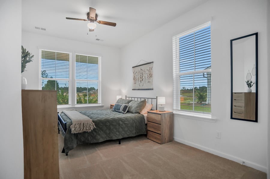 Queen Bedroom