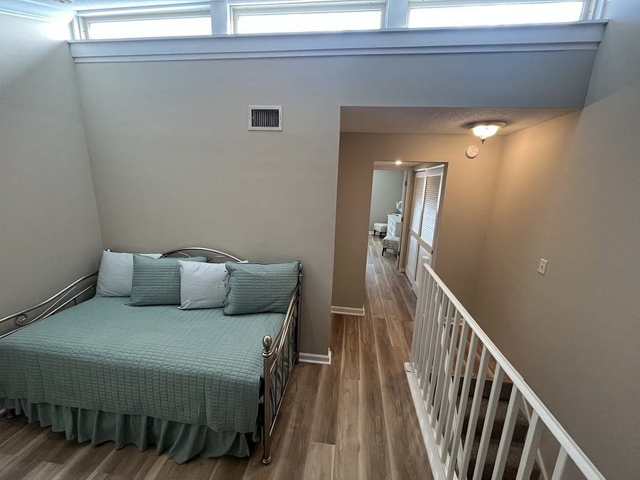 Daybed in loft