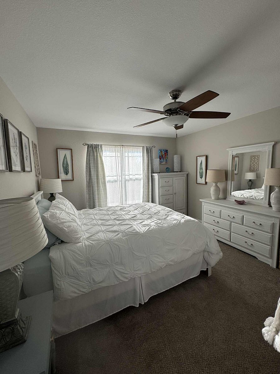 Bedroom, 2nd Floor with a Queen size bed