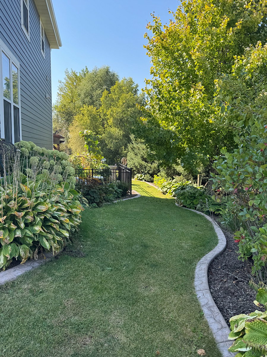 Fully Landscaped