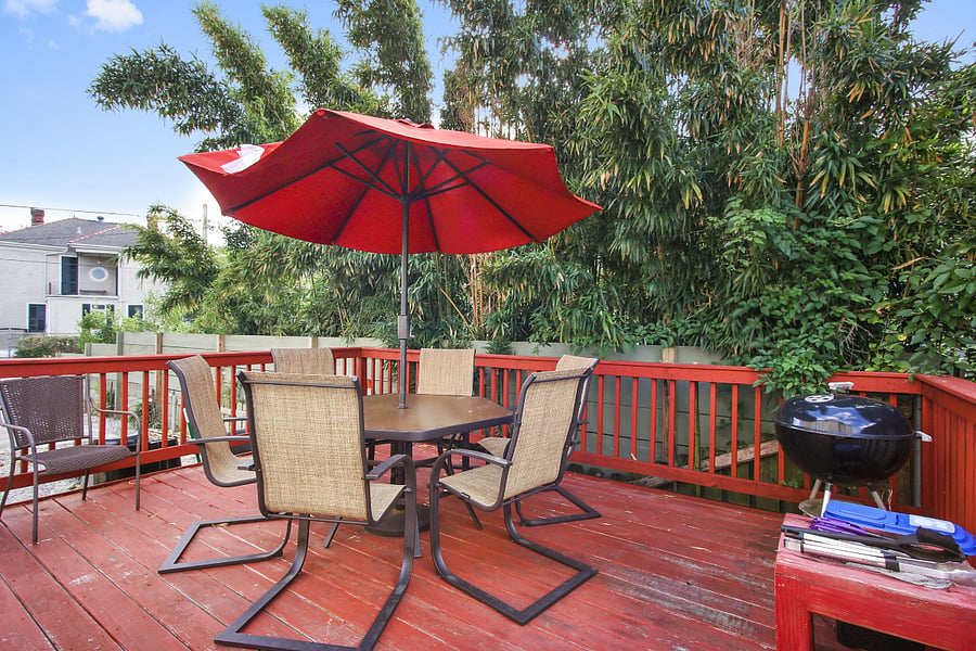 Large Outdoor Deck 