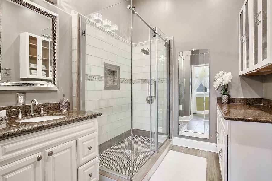 Large shower Spa 