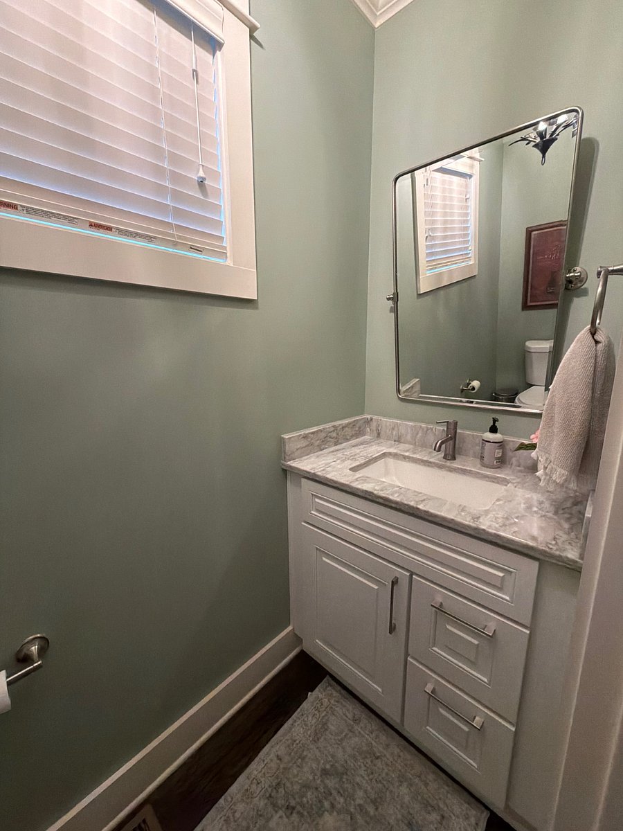 Powder room