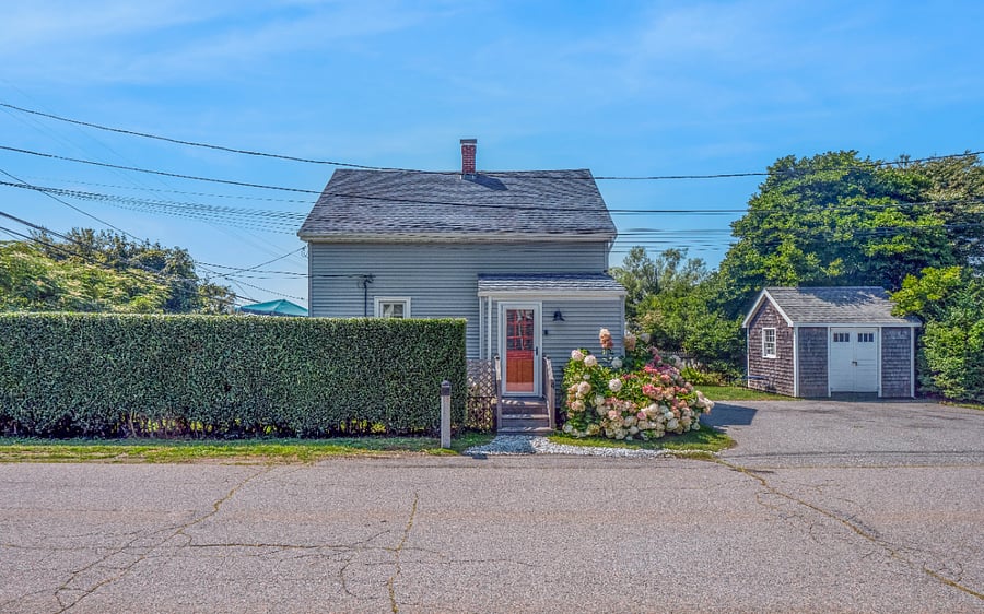 A view of cottage from the street