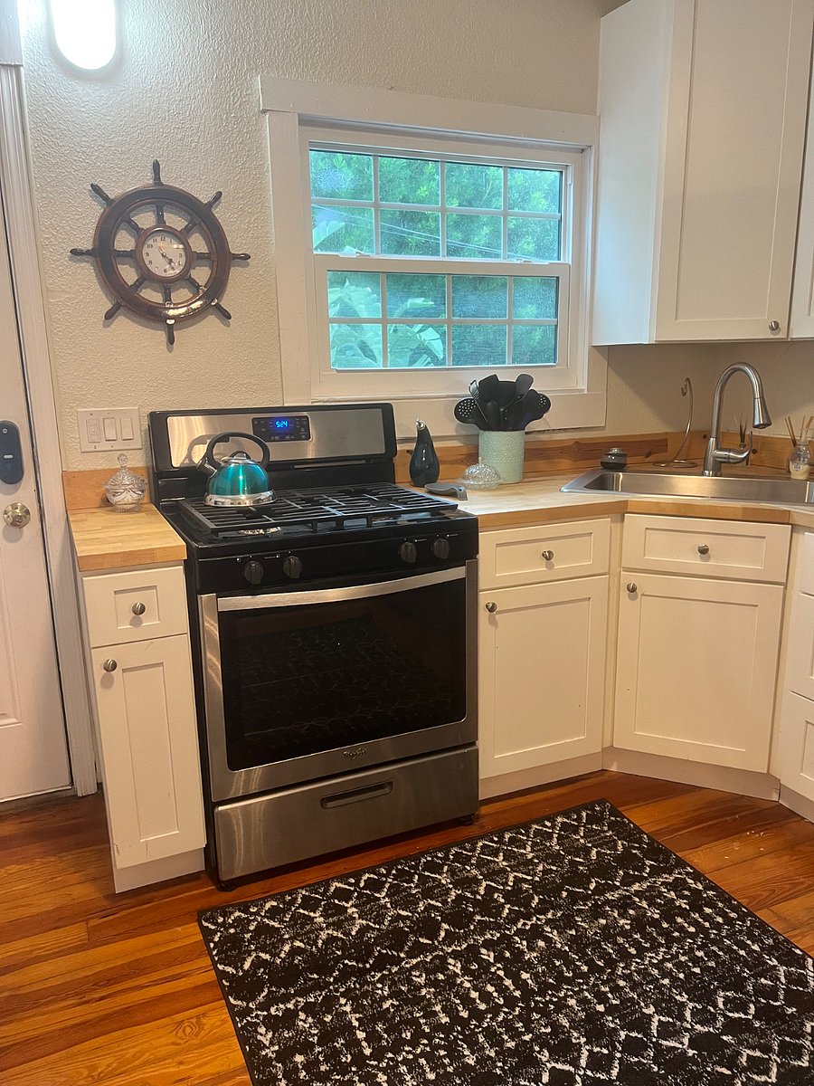 Kitchen view 1