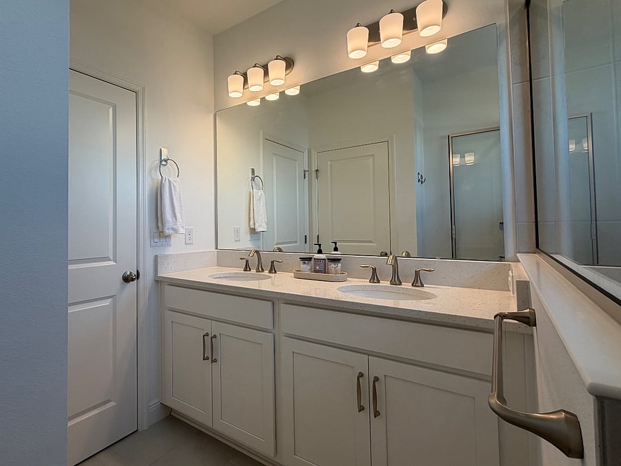 Master bath (double vanity sink)