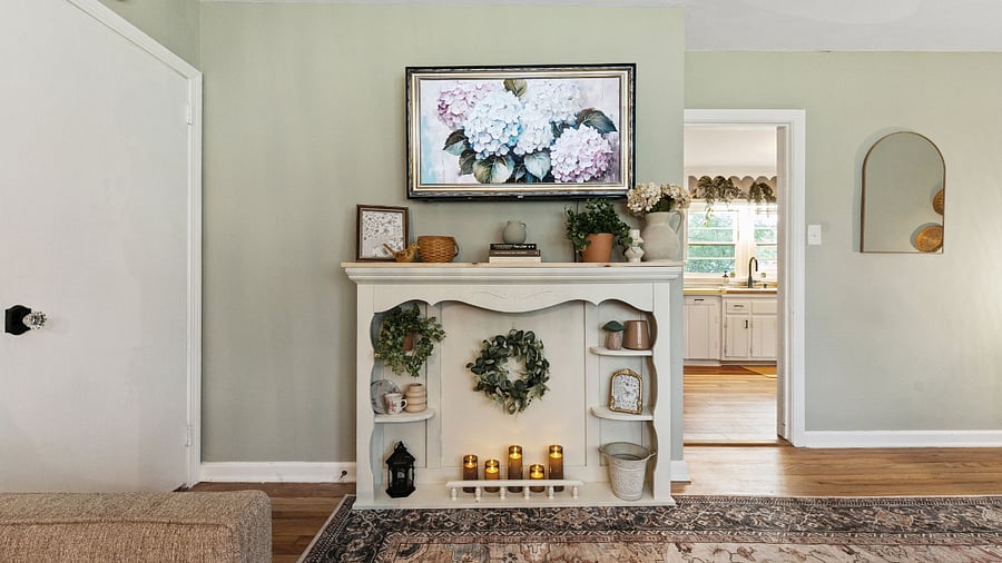 Sweet Cottagecore Decor makes The Cottage on Elliott something special
