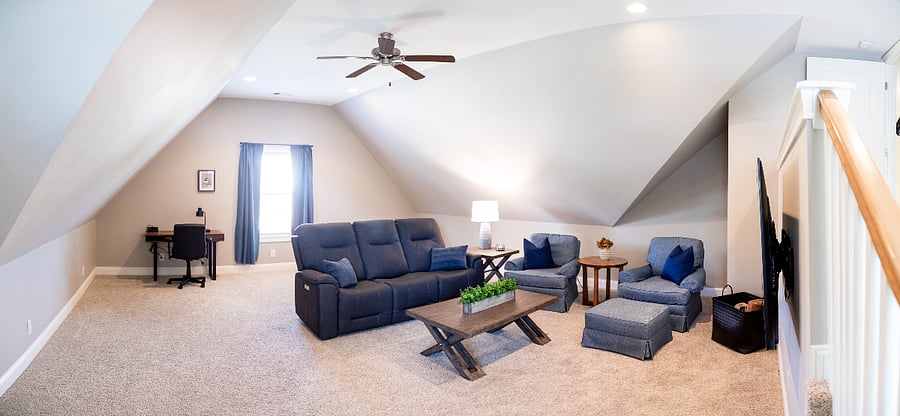 Huge bonus room with seating area to watch the 65" OLED Smart TV Spectrum basic cable TV and fastest internet speed. Also, Desk area for work or study. You can access the wireless printer that is in the master bedroom.