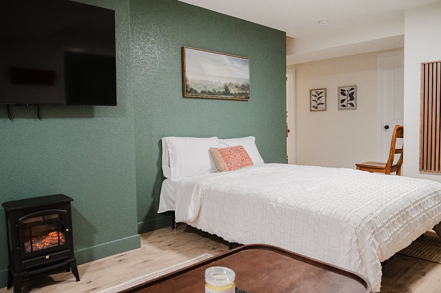 Queen bed upon request.
