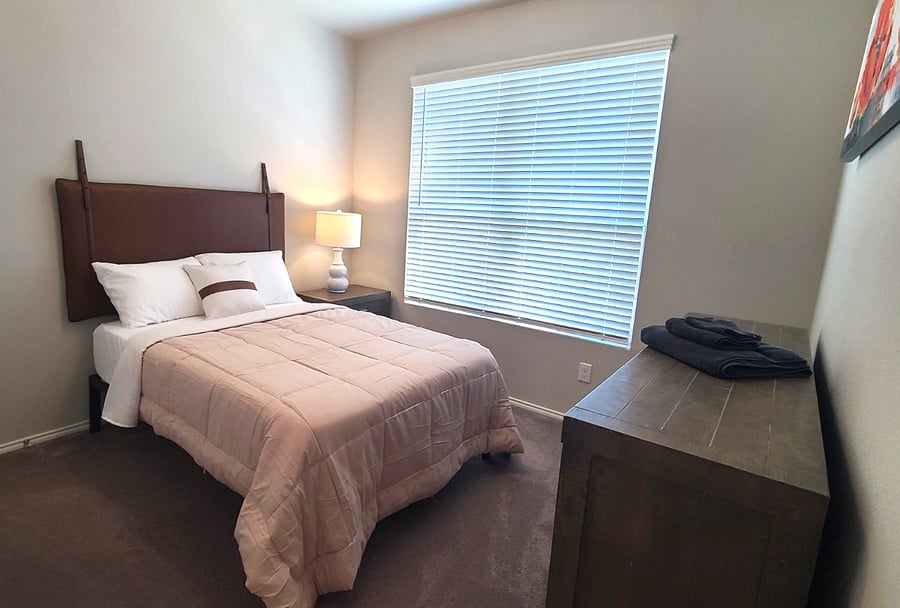 3rd Bedroom with full size bed