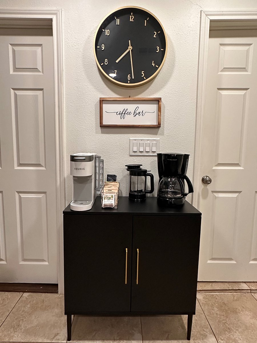 Coffee Bar ready for if you prefer cups, traditional or a French Press