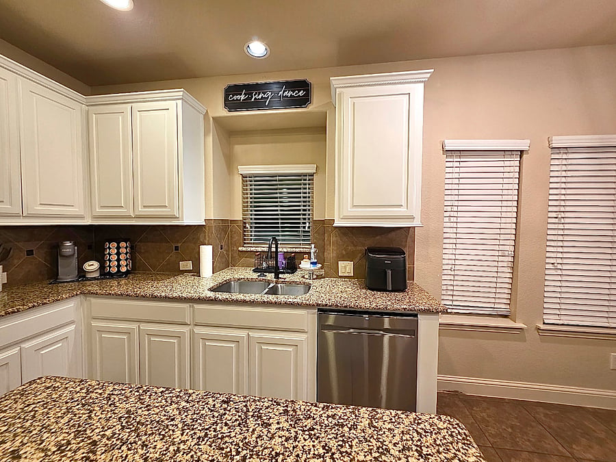 Furnished Finder property 924669_1 photo 12