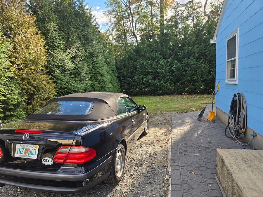 off street parking for many cars