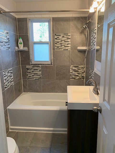 View-1-Full Bath 