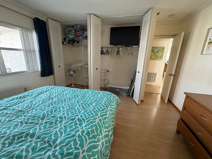 lots of closet space