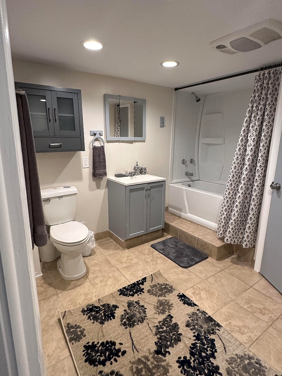 Downstairs Full Bathroom