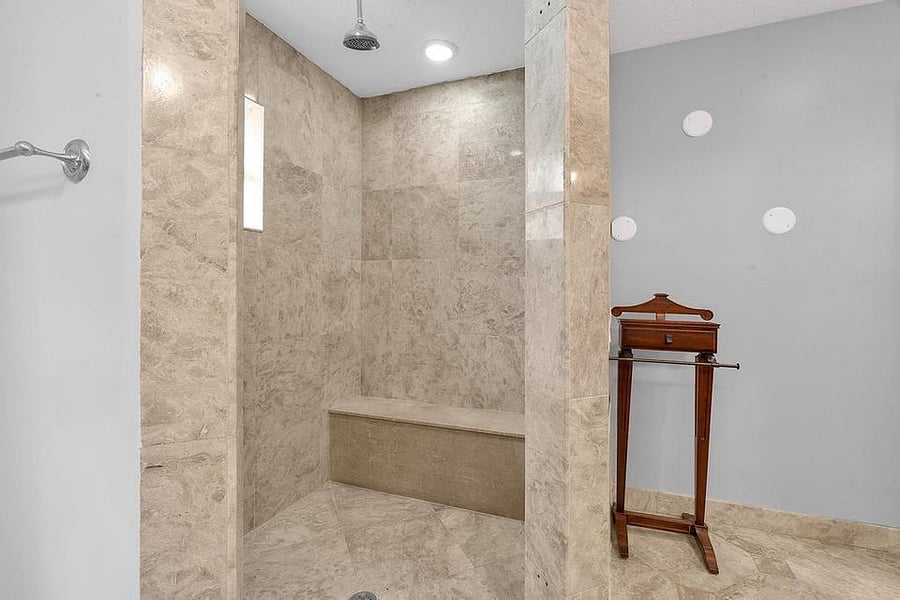 Shower primary Bathroom