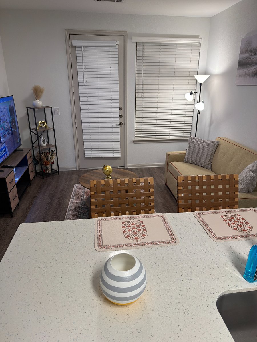 Furnished Finder property 924983_2 photo 9