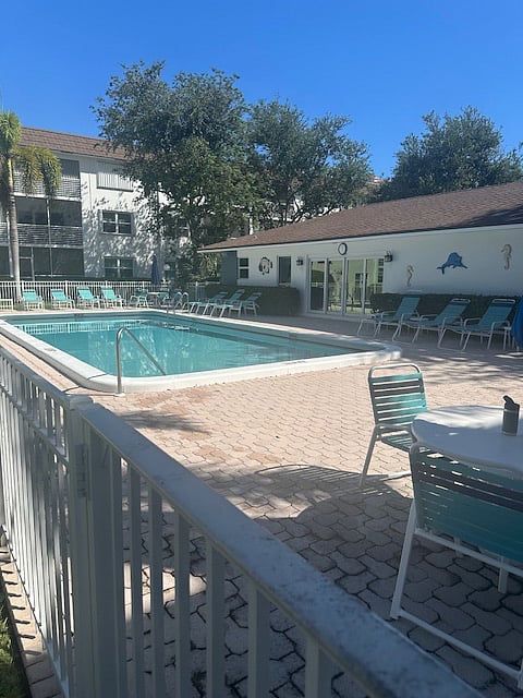 Furnished Finder property 924992_1 photo 9