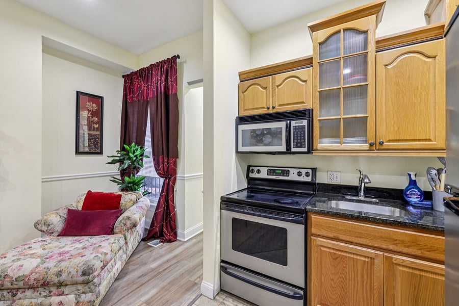 Furnished Finder property 925000_1 photo 9
