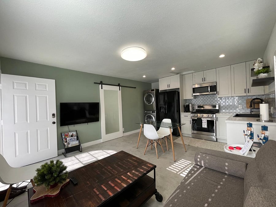 Furnished Finder property 925052_1 photo 15