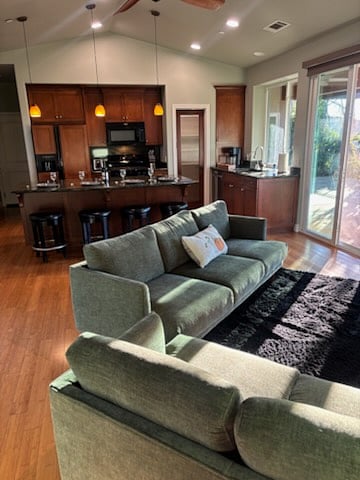 Furnished Finder property 925058_1 photo 7