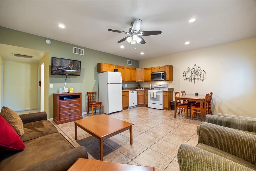 Furnished Finder property 925064_3 photo 9