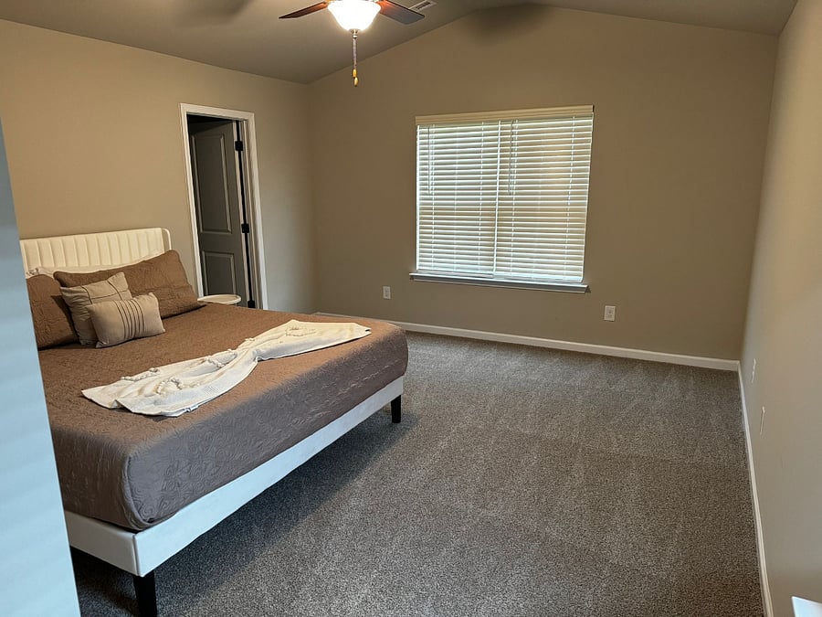 Main Bedroom 