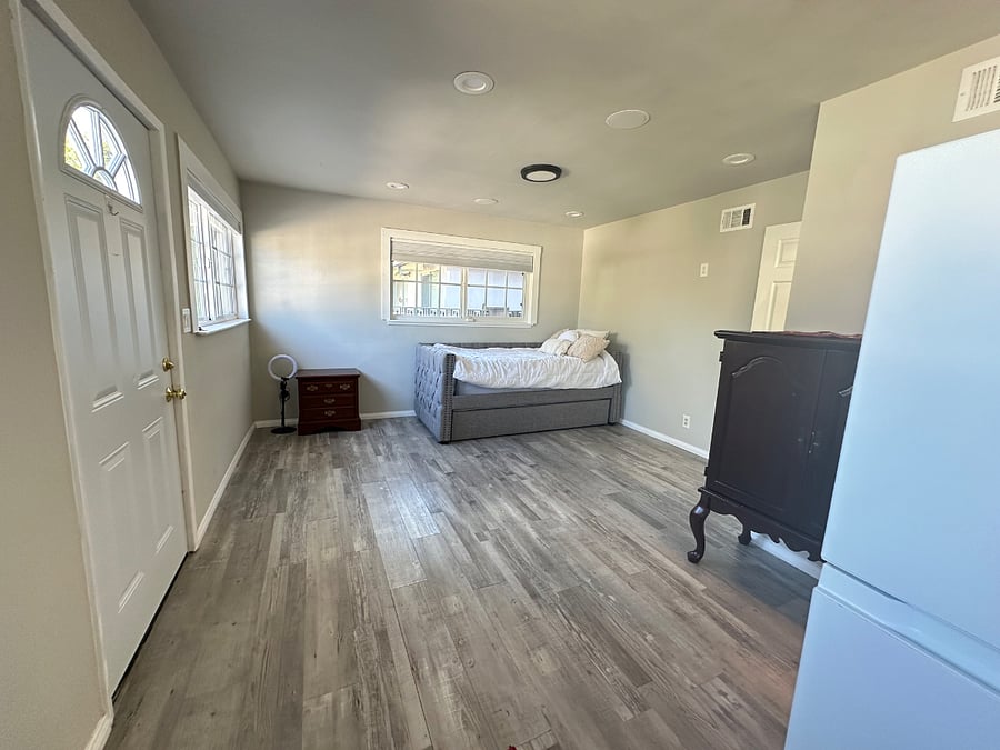 Furnished Finder property 925131_1 photo 8