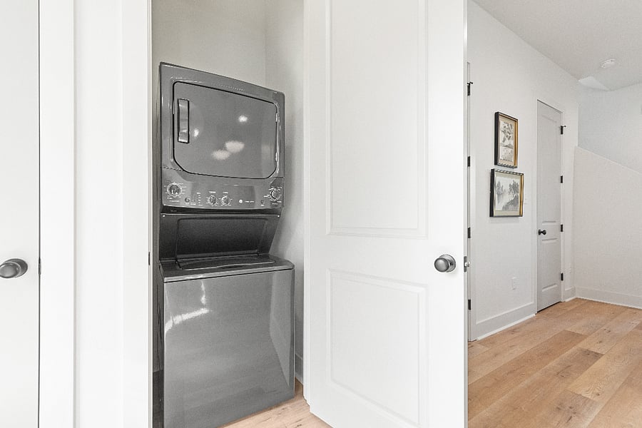 Furnished Finder property 925171_1 photo 9