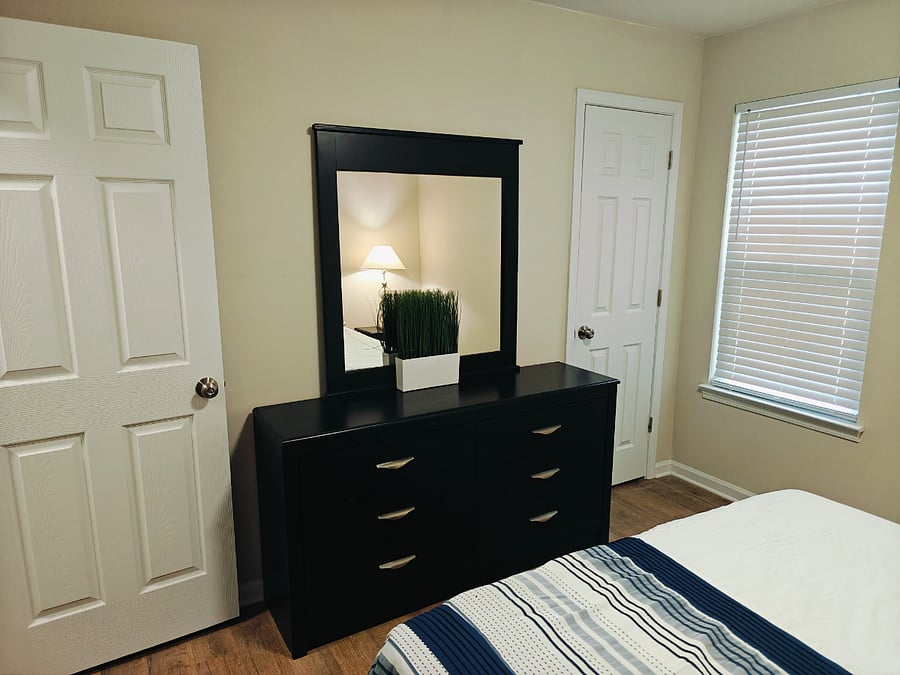 Furnished Finder property 925281_1 photo 18