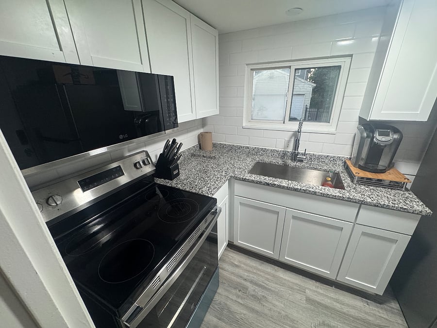Furnished Finder property 925301_1 photo 12